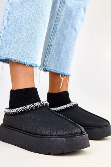 Schwarze Schneestiefel mit Sockenform Melary 2