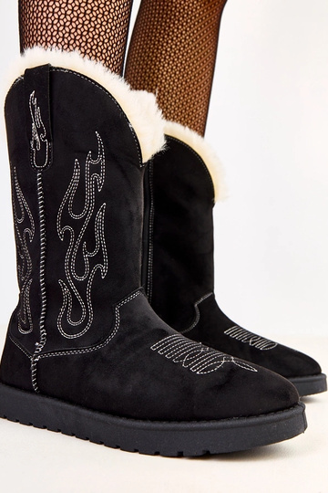 Schwarze Schneestiefel mit Stickerei an der Schaft Darena 2
