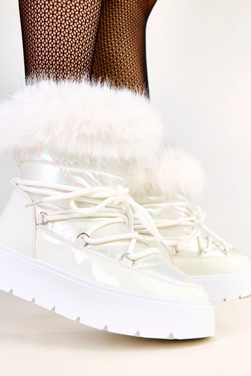 Weiße Schneestiefel mit...