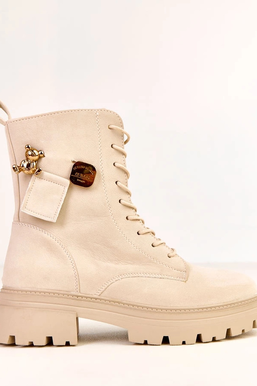 Sandfarbene Damen-Trekkingschuhe mit...