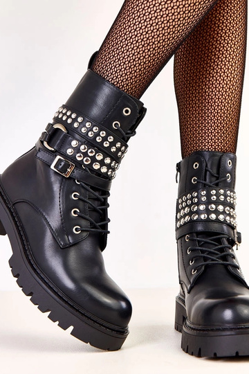 Schwarze Damen Wanderschuhe mit dekorativen Elementen Ladora 2