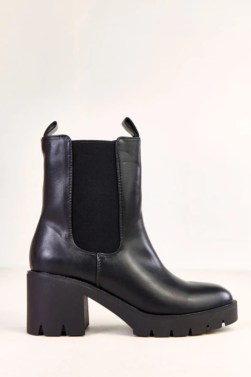 Schwarze Ankle Boots mit...