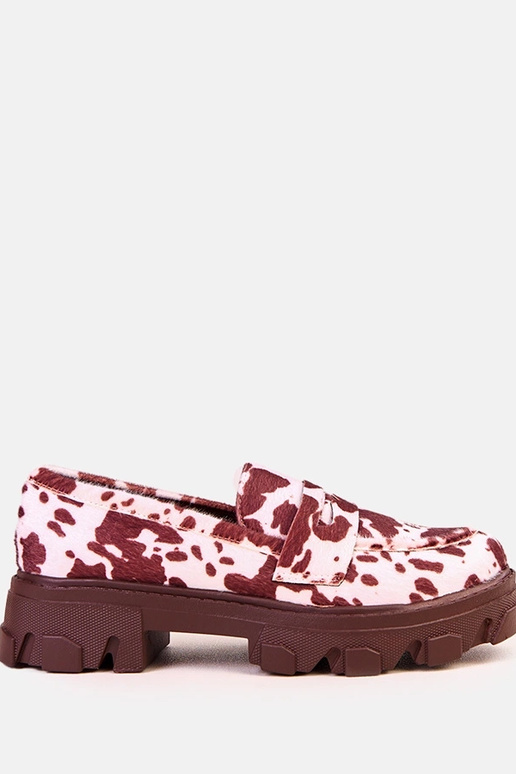 Braune Damenmokassins mit Kuhflecken...