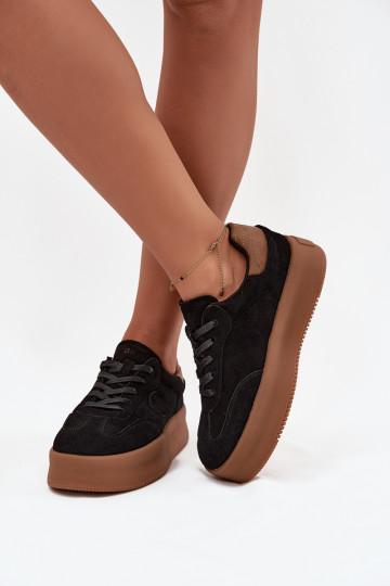 Sneakers Stilvollllschuhe Feminin mit einer Plattform Big Star SS274761 schZuarze Farbe