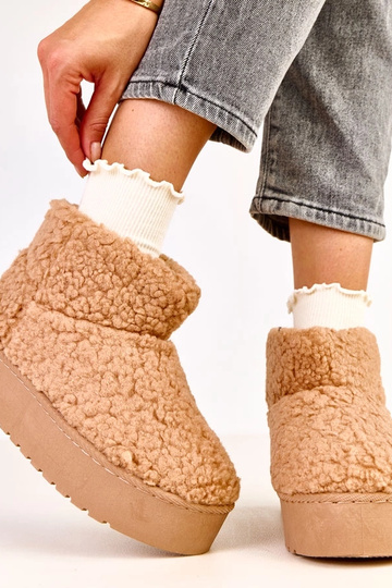 Helle braune Schneestiefel mit Lammfellschaft Lasso 2