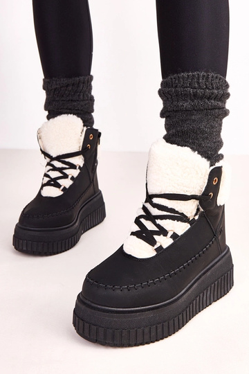 Schwarze warme Sportschuhe auf Plattform Lorraine 2