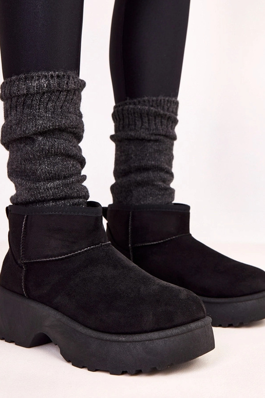 Schwarze niedrige Schnee-Stiefel aus...