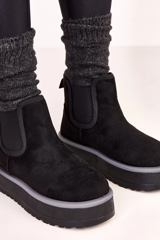 Schwarze niedrige Schnee-Stiefel mit...