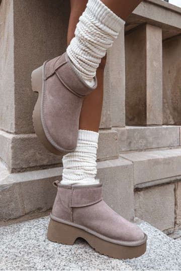 Damen Schnee Stiefel aus natürlichem Wildleder gefüttert mit Fell im Inneren in chaki Farbe Milora