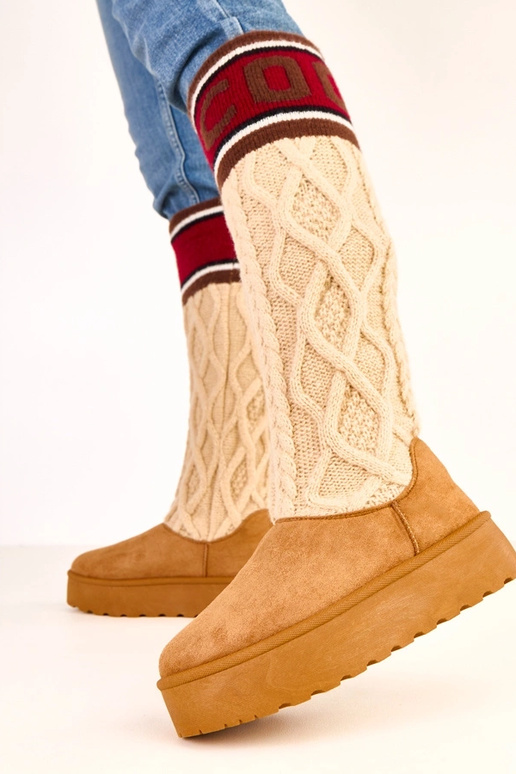 Braune Schneestiefel mit Plateausohle...