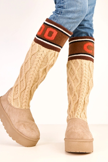 Beige Schneestiefel mit... 2