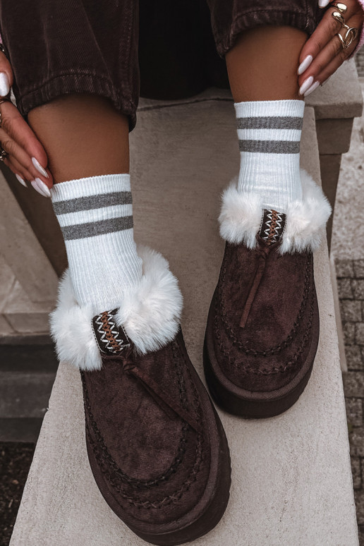 Schneestiefel Feminin mit Pelzmantel mit einer Plattform CzekoladoZue Rosmira