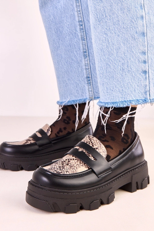 Schwarze Mokassins Loles mit... Schwarze Mokassins Loles mit...