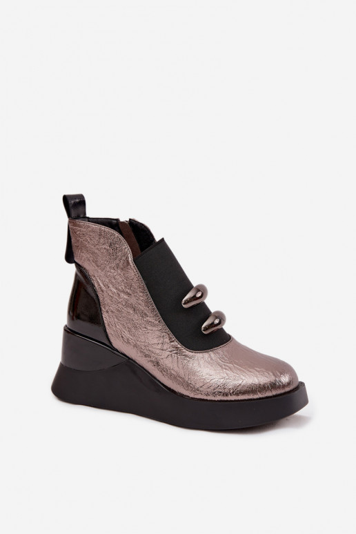 Damenstiefel Auf einem Keil D&A MR52-106 Metallisches Design Damenstiefel Auf einem Keil D&A MR52-106 Metallisches Design