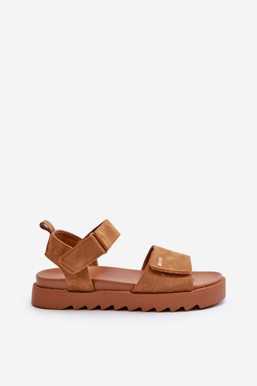 Feminin INildledersandalen mit einer Plattform Big Star NN274705 braune Farbe Feminin INildledersandalen mit einer Plattform Big Star NN274705 braune Farbe