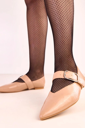 Sandfarbene Ballerinas mit Schnalle Lena 2
