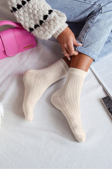 Socken Feminin mit durchbrochenen Elementen elfenbeinfarbe