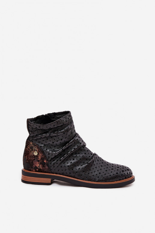 Haut Stiefel mit durchbrochenen Elementen Es mussciejka 05922-01 schZuarze Farbe Haut Stiefel mit durchbrochenen Elementen Es mussciejka 05922-01 schZuarze Farbe