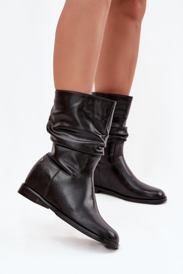 Schwarze Leder Damenstiefeletten mit Rüschen, gefüttert Tai turiciejka K7211-01 2
