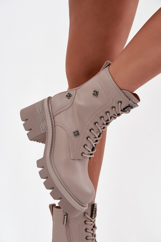 Haut Arbeitsstiefeletten Feminin KlockePrzypinkami Artiker 57C0181 Beige Haut Arbeitsstiefeletten Feminin KlockePrzypinkami Artiker 57C0181 Beige