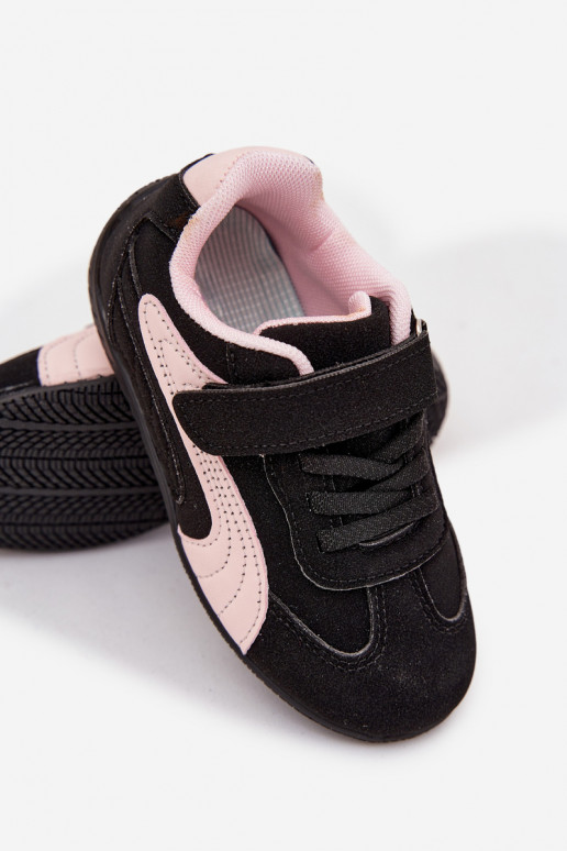 Schuhe Kinder-Sneakermit Klebeverschlussem SchZuarz und-pinke Farbe Perrin