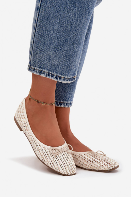 Ballerinas Mit Zopf I Kokardką elfenbeinfarbe Belirra