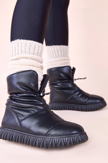 Schwarze Schneestiefel aus echtem Leder mit Gummi Raschmi 2
