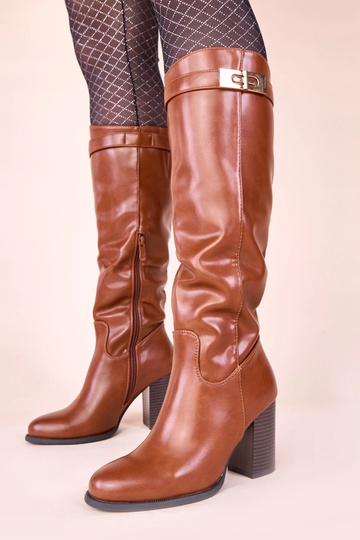 Braune hohe Stiefel auf Absatz mit goldener Dekoration Tessa