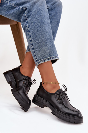 Damen-Schuhe aus Kunstleder in Schwarz Adrelle