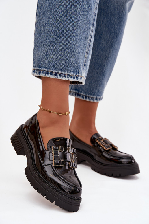 Mokassins für Damen mit Lackeffekt mit Ornamenten schZuarze Farbe Ysandra