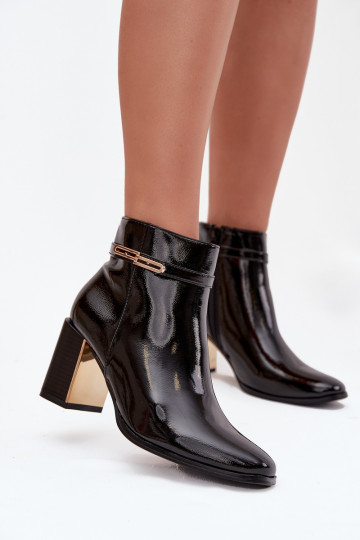 mit Lackeffekt Stiefel mit Absätzen mit Riemen schZuarze Farbe Dorelia 2
