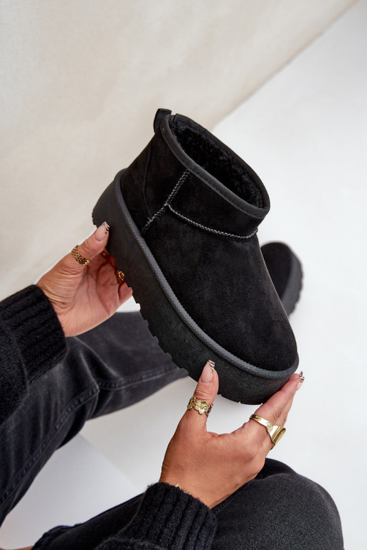 Feminin Schneestiefel mit einer Plattform schZuarze Farbe Ninala