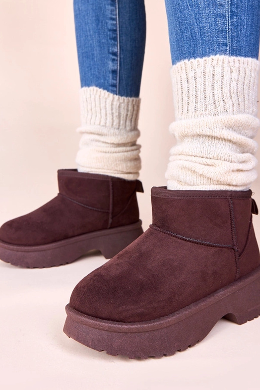 Braune gefütterte Schneestiefel auf...