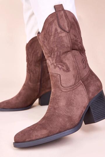 Braune Cowboy Stiefeletten mit dekorativer gestickter Applikation Cassa 2