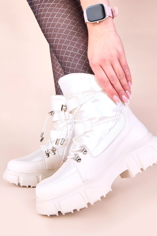 Weiße Schneestiefel mit...