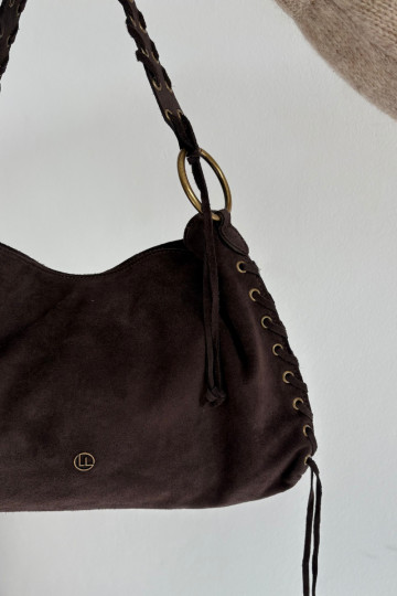 Schokoladenfarbene Kunstwildledertasche mit dekorativen Bändern Janelis 2