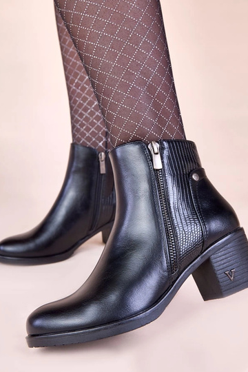 Schwarze Stiefeletten mit dekorativem Schaft Keiria 2