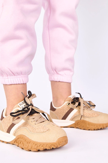 Sandfarbene Sneakers, warm gefüttert mit Pelz Sanna