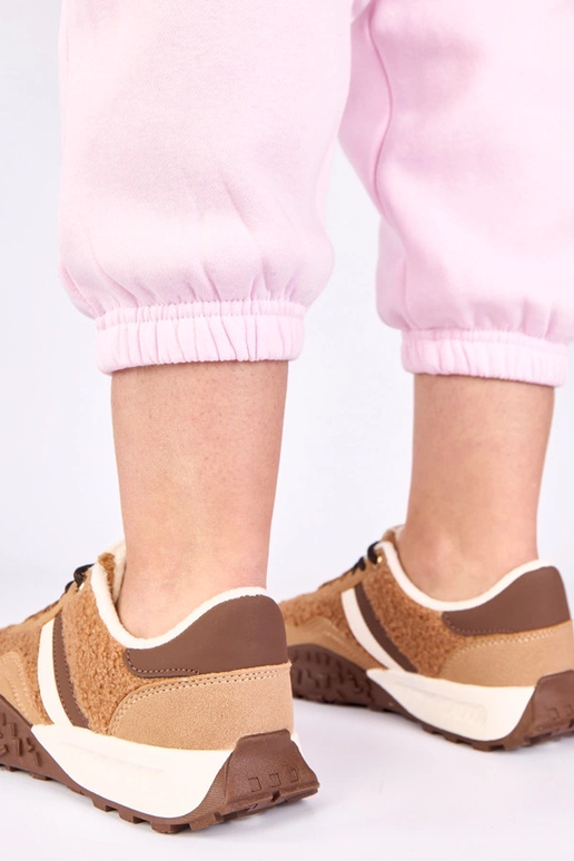 Braune Sneakers, warm gefüttert mit...