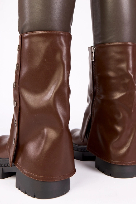 Schokoladenfarbene Stiefeletten mit...