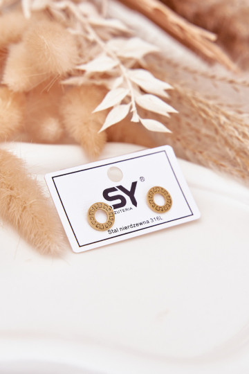 Mit stilvollen Details Ringe aus rostfreiem Stahl in goldener Farbe