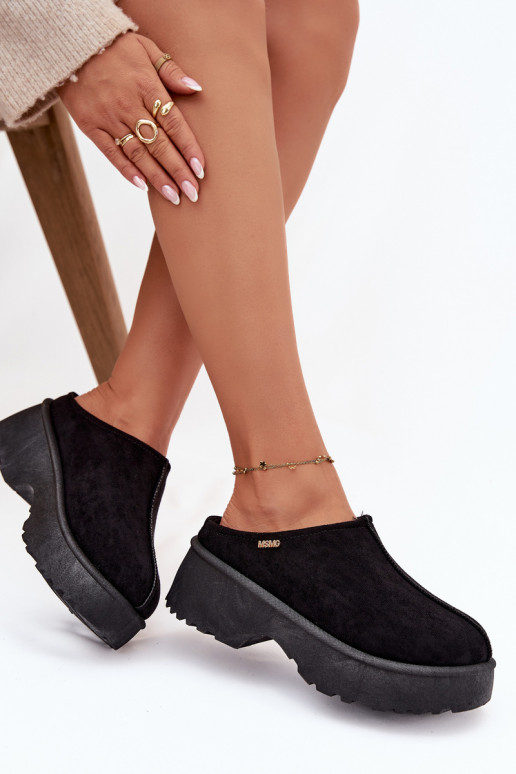 Schneestiefel Damentief mit einer Plattform schZuarze Farbe Yrenna