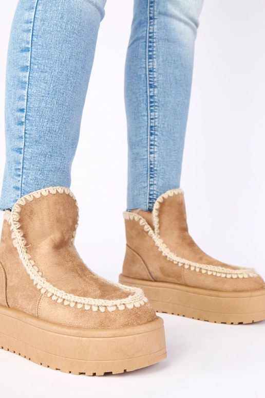 Dunkelbeige Schneestiefel auf...