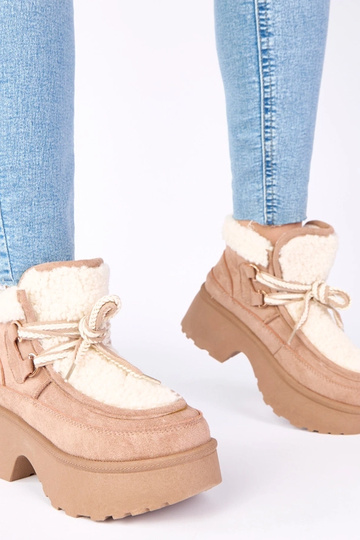 Dunkelbeige Schneestiefel... 2