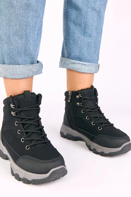 Briana schwarze Plateau-Boots