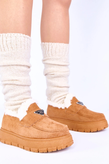 Braune Mokassins auf...