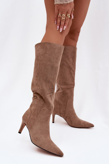 Sandfarbene warme Damen Stiefel mit dünnen Absätzen aus Kunstwildleder Arelisse 2