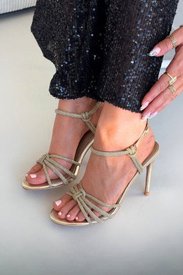 Tanelle goldfarbene Damen Sandalen mit dünnen Absätzen, Riemen und Zirkonia 2