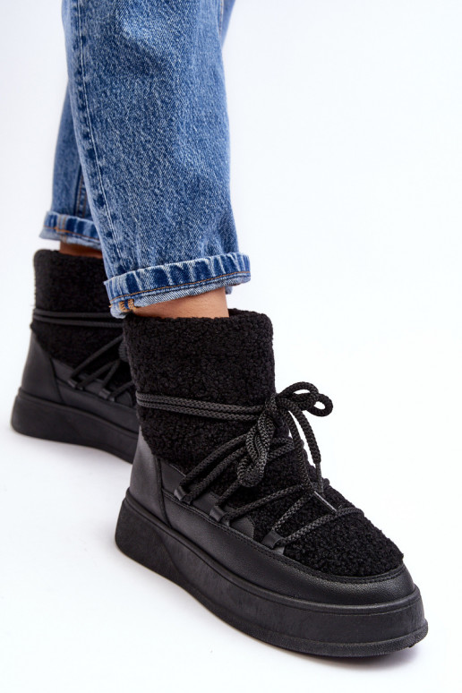 Feminin Schneestiefel mit einer Plattform schZuarze Farbe Ahatissa