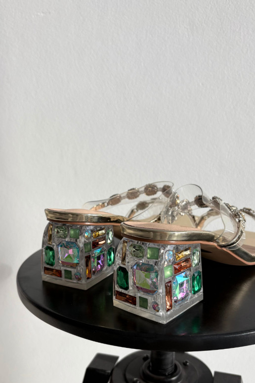 Damenhausschuhe mit leuchtenden Augen D&A MR1037-02 goldene Farbe